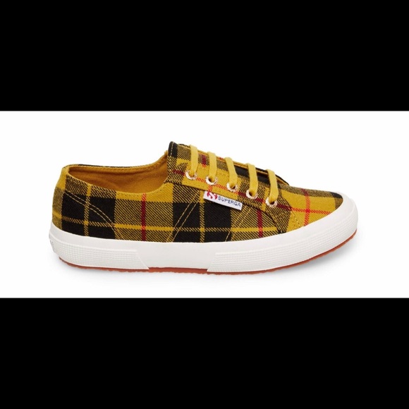 plaid tennis shoes